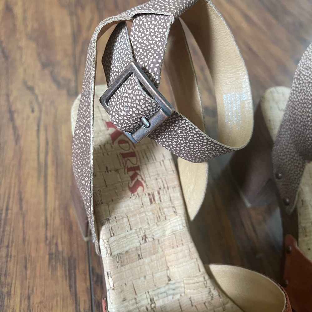 Never Worn Korks Platform Sandals - image 3